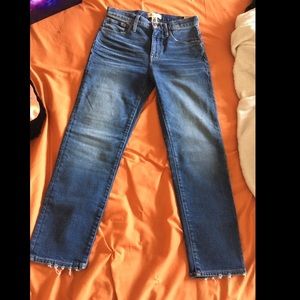 NWT Classic Straight Jeans Carsondale Wash